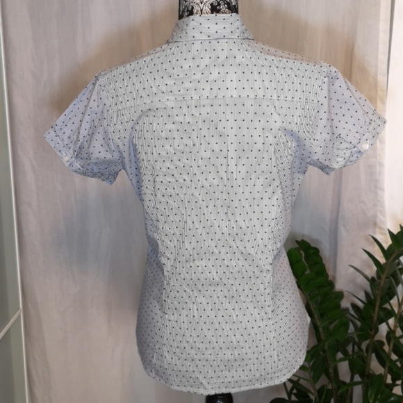 🎉SALE 2/$25🎉 - Picture 3 of 7